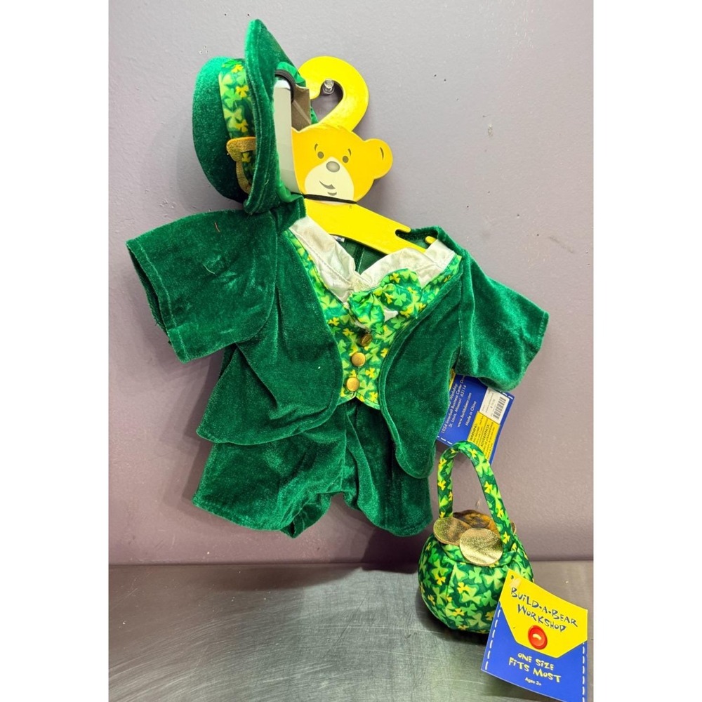 Build A Bear NEW Shamrock Leprechaun / Pot O Gold Outfit